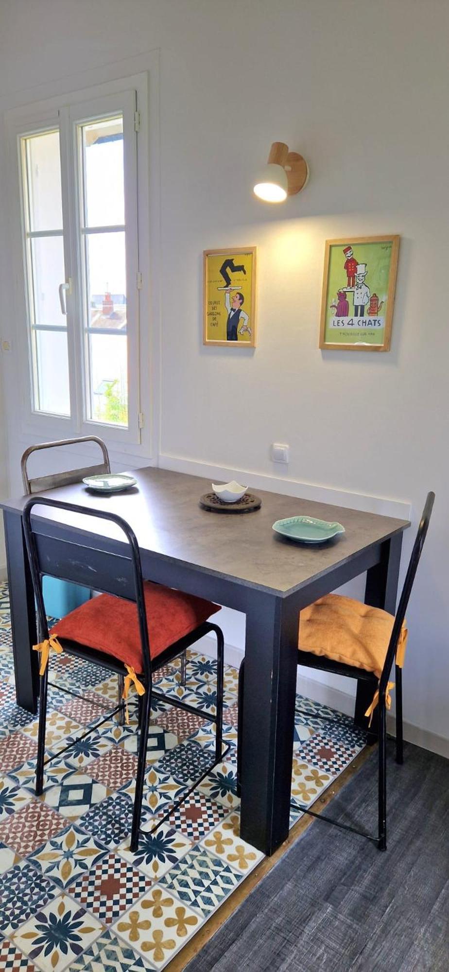 Bel Appartement, 2 Chambres, Parking, Proximite Et Centre Apartment